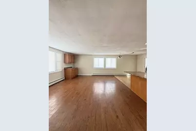 33 N Sullivan Rd #1, Charlton, MA 01507 - Photo 5