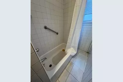 24 Cornell St #1, Boston, MA 02131 - Photo 7