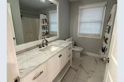 10 Oakwood Ct, Framingham, MA 01701 - Photo 13