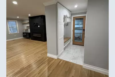 10 Oakwood Ct, Framingham, MA 01701 - Photo 5