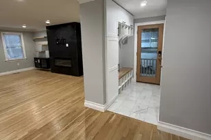 10 Oakwood Ct, Framingham, MA 01701 - Photo 5