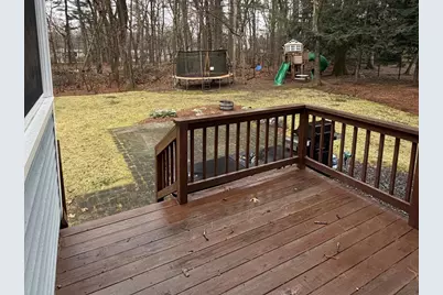 10 Oakwood Ct, Framingham, MA 01701 - Photo 21