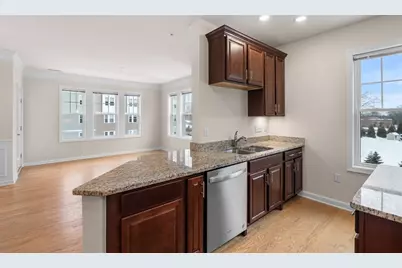 2 Francis Dr #301, Andover, MA 01810 - Photo 21