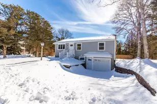 24 Weatherglass Ln, Falmouth, MA 02536 - Photo 1