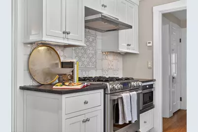 5 Tennyson Rd, Wellesley, MA 02481 - Photo 9