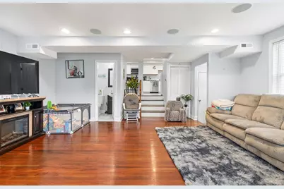 38-1/2 Ellsworth Rd, Peabody, MA 01960 - Photo 3