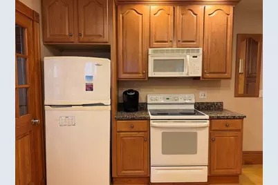 79 Willow Ave, Somerville, MA 02144 - Photo 19