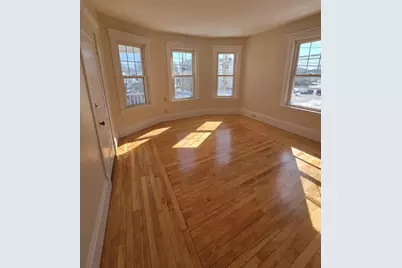 219 Broadway #2, Lynn, MA 01904 - Photo 5