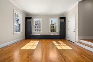 23 Chickatawbut St, Boston, MA 02122 - Photo 13