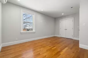 23 Chickatawbut St, Boston, MA 02122 - Photo 25