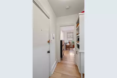 4 Phillips #3, Boston, MA 02114 - Photo 7