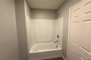 1038 Main St, Worcester, MA 01603 - Photo 7