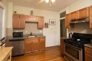 102 Franklin St, Brookline, MA 02445 - Photo 5