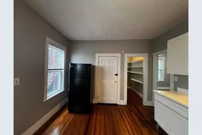 11 Sunset Street #1, Boston, MA 02120 - Photo 3