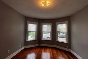 11 Sunset St, Boston, MA 02120 - Photo 17