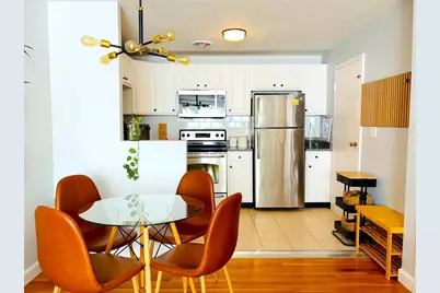 1105 Lexington Street #6-4, Waltham, MA 02452 - Photo 3