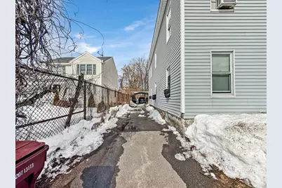49 Marginal St, Lowell, MA 01851 - Photo 5