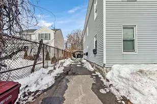 49 Marginal St, Lowell, MA 01851 - Photo 5