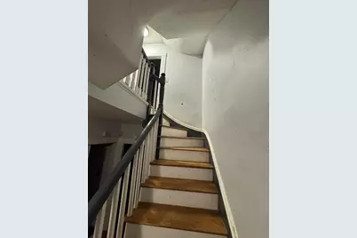 5 Gordon Pl, Boston, MA 02122 - Photo 3