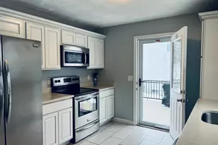 248 Acropolis Rd, Lowell, MA 01854 - Photo 9