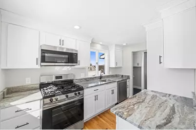 1 Hillcrest Ave, Lynn, MA 01904 - Photo 3