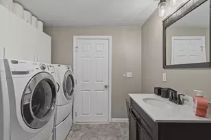 125 Doctor Braley Rd, Freetown, MA 02717 - Photo 29