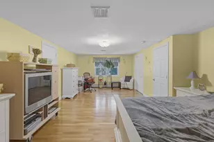 125 Doctor Braley Rd, Freetown, MA 02717 - Photo 37