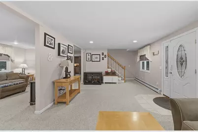 125 Doctor Braley Rd, Freetown, MA 02717 - Photo 13