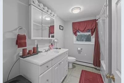 125 Doctor Braley Rd, Freetown, MA 02717 - Photo 23