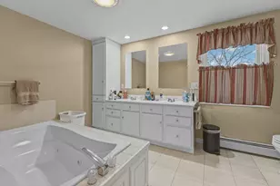 125 Doctor Braley Rd, Freetown, MA 02717 - Photo 35