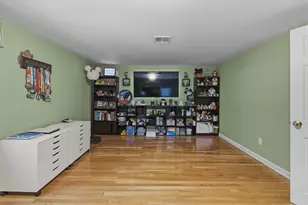 125 Doctor Braley Rd, Freetown, MA 02717 - Photo 33