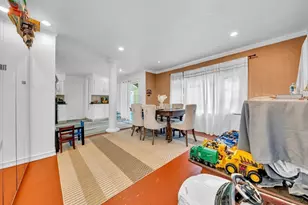 56 Park St, Hudson, MA 01749 - Photo 7