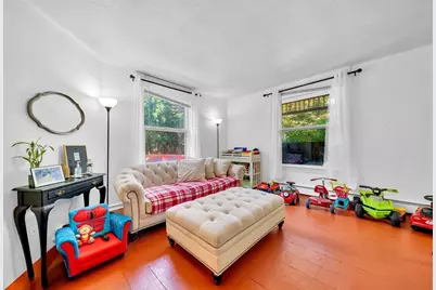 56 Park St, Hudson, MA 01749 - Photo 5