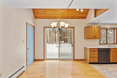 64 Peabody #E, Shirley, MA 01464 - Photo 3