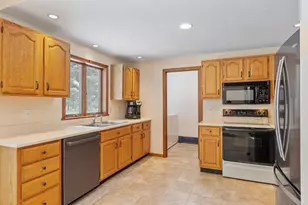 64 Peabody, Shirley, MA 01464 - Photo 9