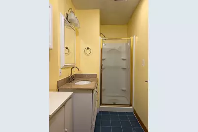 346 Lovell St #3, Worcester, MA 01602 - Photo 5