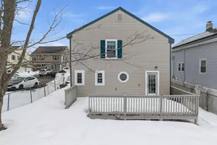10 Aberdeen St, Fall River, MA 02721 - Photo 33