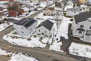 10 Aberdeen St, Fall River, MA 02721 - Photo 3