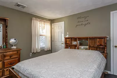 95 Hiatt Street, Fall River, MA 02721 - Photo 15