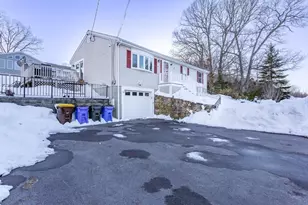 95 Hiatt St, Fall River, MA 02721 - Photo 3