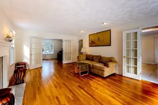 29 Stoneybrook Cir, Andover, MA 01810 - Photo 9