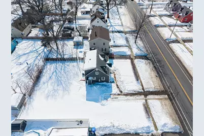 297 Breckwood Blvd, Springfield, MA 01109 - Photo 25