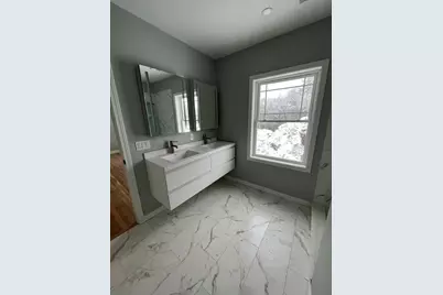 8 Jackson Rd #8, Chelmsford, MA 01863 - Photo 11