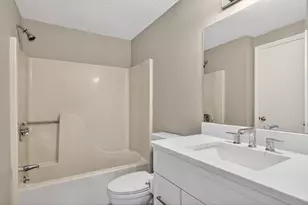 77 Wilson St, Marlborough, MA 01752 - Photo 19