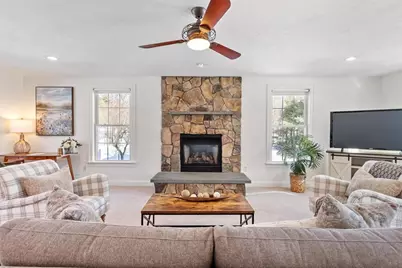 367 Mulpus Rd, Lunenburg, MA 01462 - Photo 9