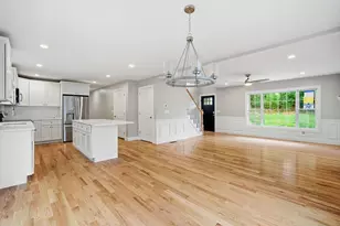 23 High Blf Rd, Belchertown, MA 01007 - Photo 13