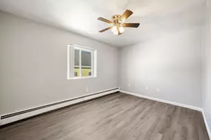 22 Irving St, Everett, MA 02149 - Photo 21