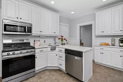 20 Winchester St #3, Brookline, MA 02446 - Photo 9