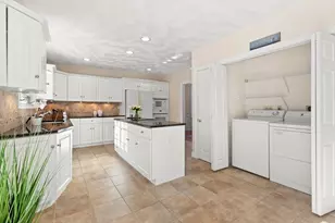 7 Hickory Ln, Ipswich, MA 01938 - Photo 9