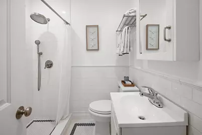 9-11 Ellwood St #4, Boston, MA 02129 - Photo 9